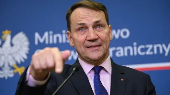 Wicepremier, minister spraw zagranicznych Radosław Sikorski. Fot. PAP/Marcin Obara