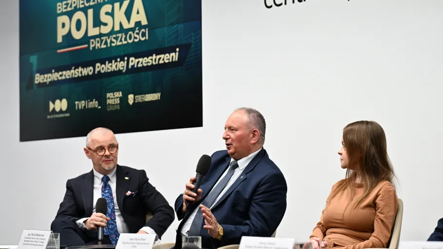 Debata Bezpieczeństwo Polskiej Przestrzeni w Centrum Prasowym PAP